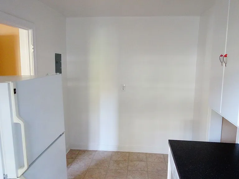 8206 Greenwood Ave — Photo 28