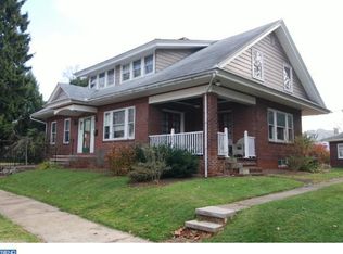 320 Summit St, West Reading, PA 19611