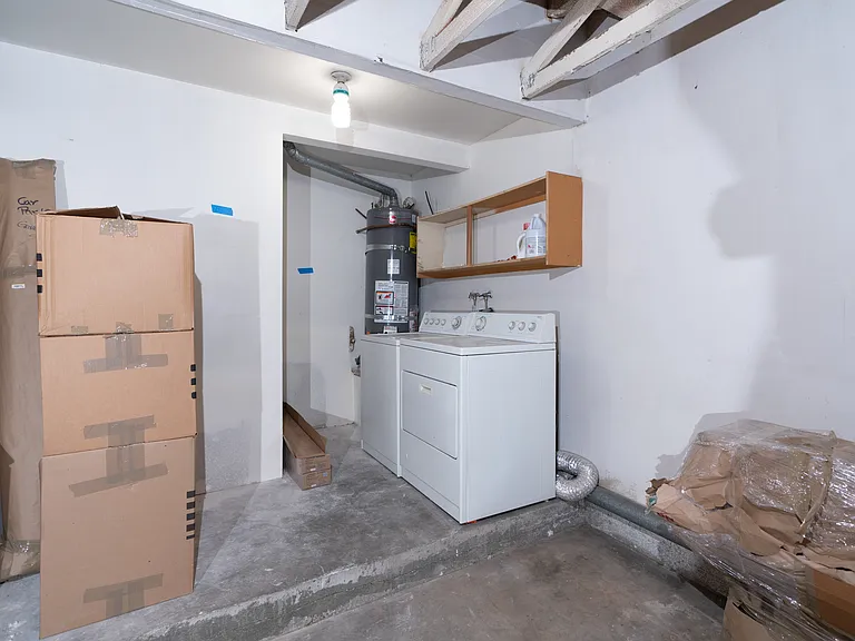 3633 Daybreak St — Photo 22