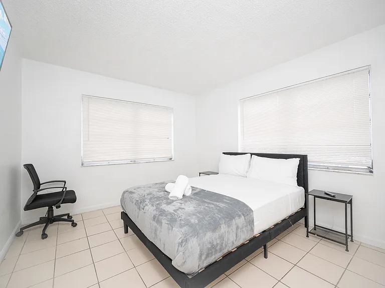 500 NE 26th St #3D-3D-5D — Photo 20