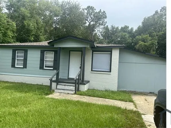 1555 Cedar Crescent Dr, Mobile, AL 36605