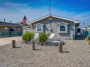 28 S Los Angeles Dr, Little Egg Harbor, NJ 08087