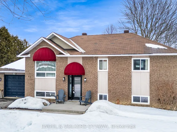 2437 Henri Menard Ct, Clarence Rockland, ON K0A 2A0