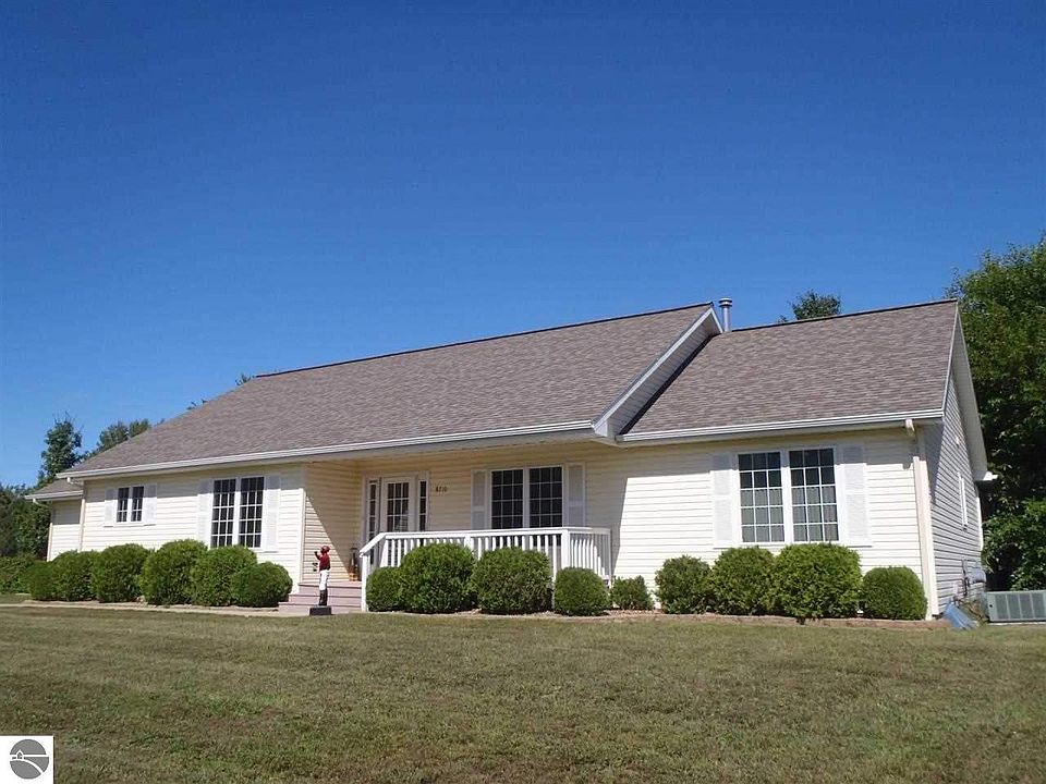 1st image of 8710 Sun Bay Ct