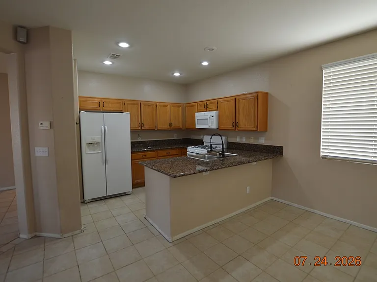 10656 Primrose Arbor Ave — Photo 5