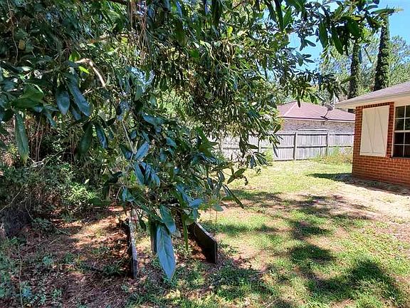 2nd image of 10480 Willow Lake Dr