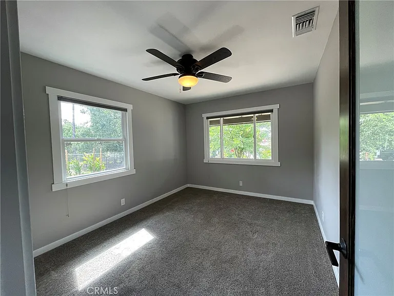 515 E Sierra Madre Blvd — Photo 15