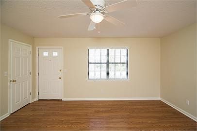 3rd image of 1610 Carolewood Ct #A