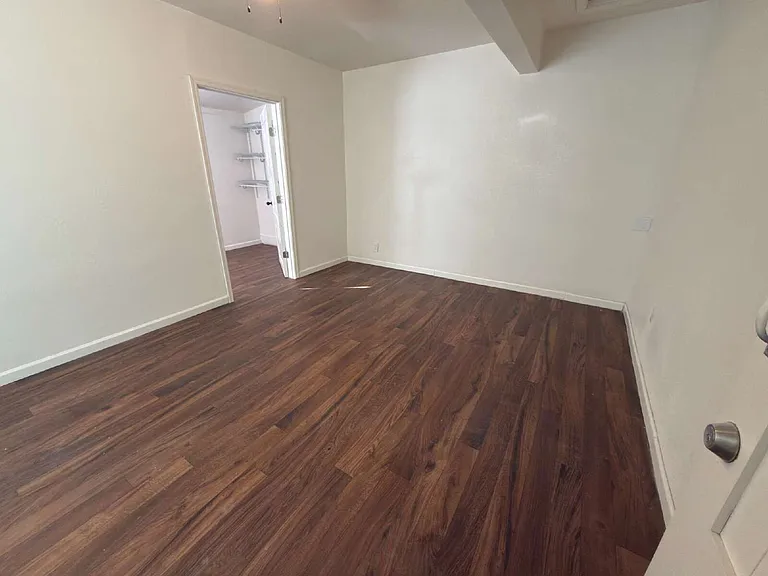 3627 W Northview Ave — Photo 22