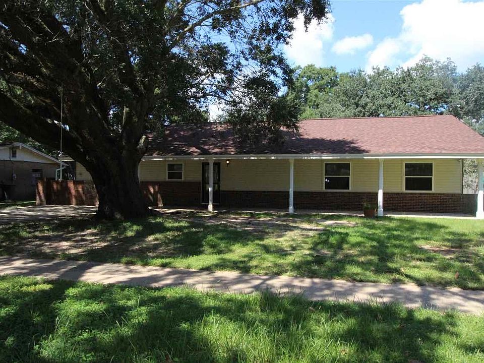 1st image of 230 Saint Cedd Ave