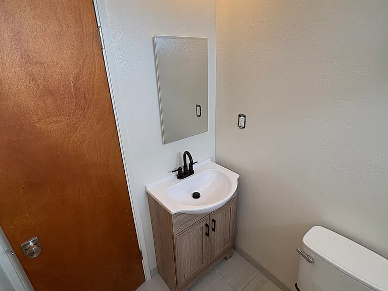 513-15 Rockledge St #A — Photo 7
