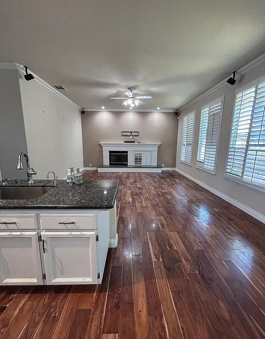 3 bed, 1844 sqft, $3,000 — Photo 3