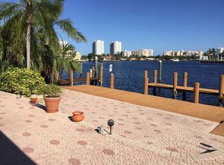 2680 SE 7th Dr, Pompano Beach, FL 33062