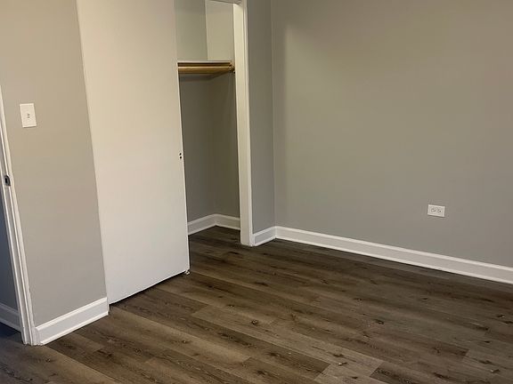 5th image of 2113 W 119th St APT 11