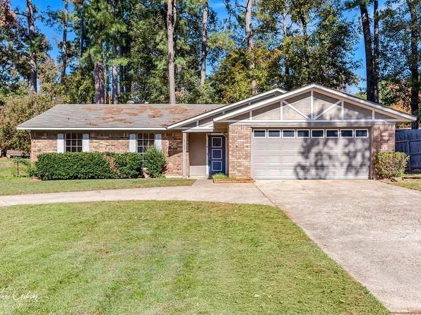 3106 Deerfield Dr, Haughton, LA 71037