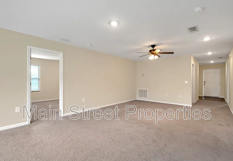 8724 Schooner Ln — Photo 3