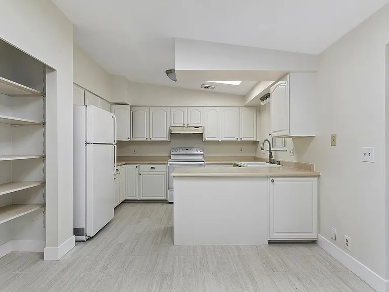 7841 S Da Vinci Dr — Photo 7