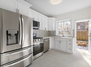 49 Chestnut St, Weehawken, NJ 07086