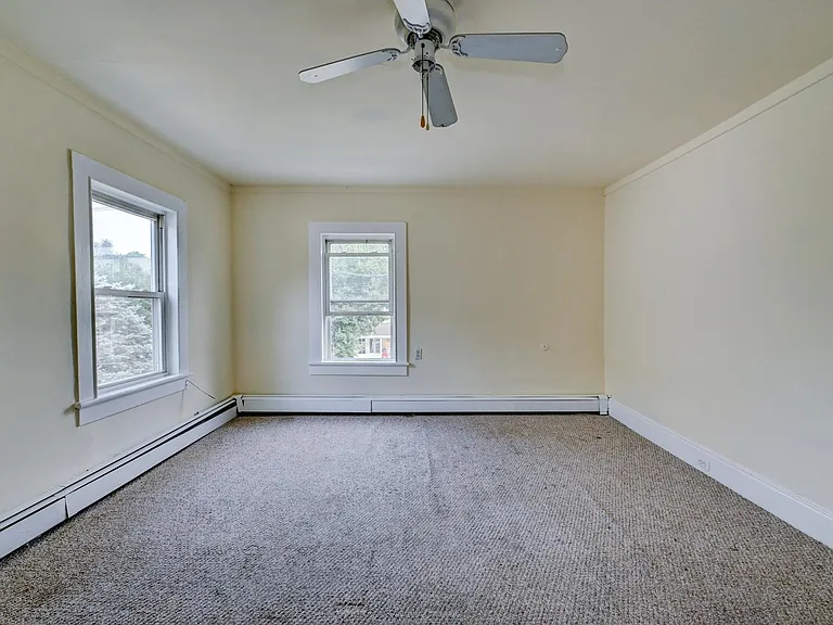 127 Main St #A — Photo 22