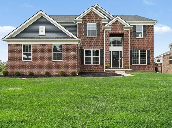 4146 Newgard Dr, Lake Orion, MI 48359