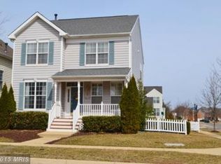42618 Harris St, Chantilly, VA 20152