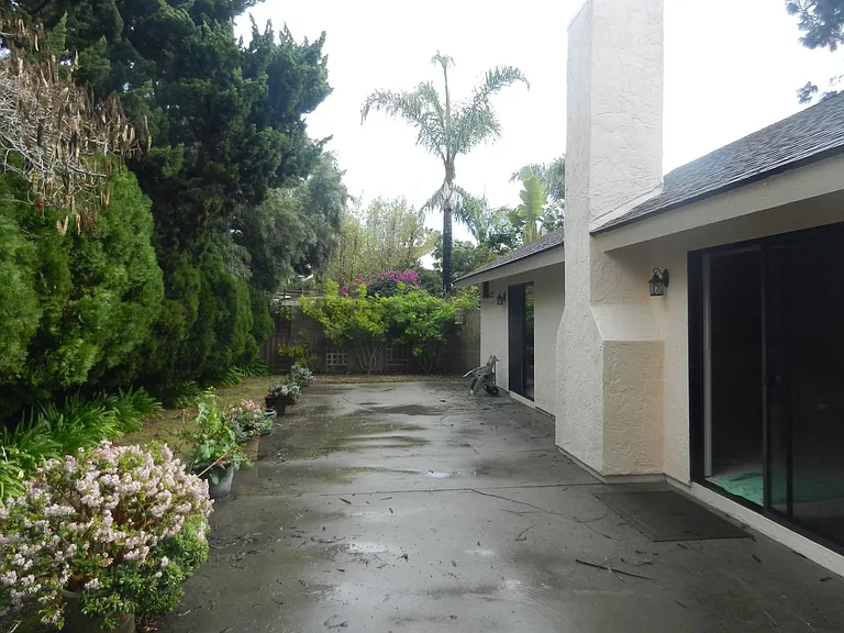 4473 Augusta Dr — Photo 27