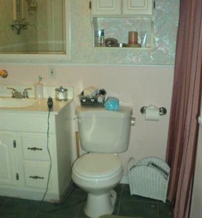 3rd image of 830 Hile Ln