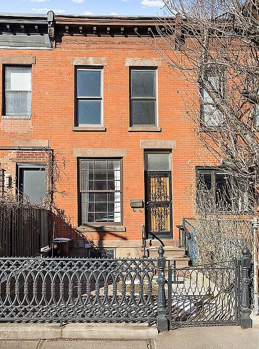 1st image of 1682 8th Ave