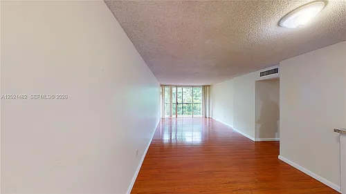 8860 Fontainebleau Blvd #405 Photo 1