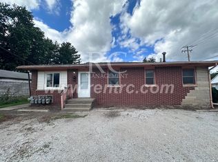 104.5 S Buchanan St, Danville, IL 61832