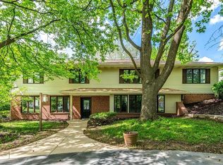 3 Colonial Hills Pkwy, Saint Louis, MO 63141