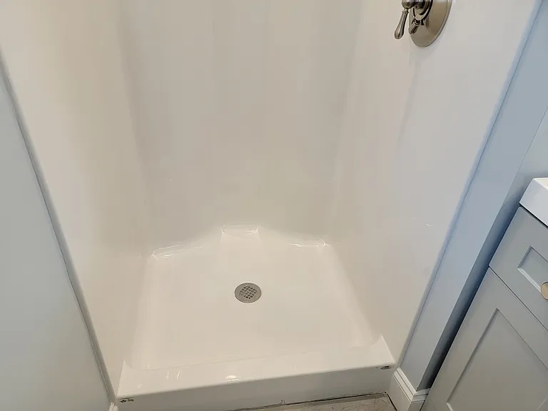 182 Sea St #4 — Photo 9