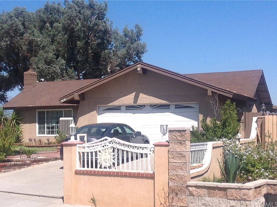 1st image of 14176 Kingsway Ct