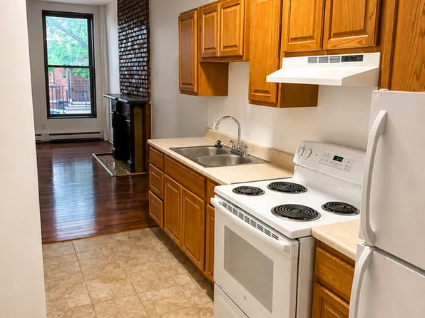 253 State St #1, Albany, NY 12210