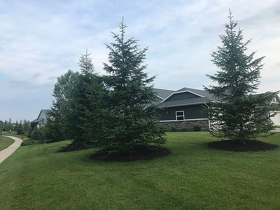3rd image of 8109 Amber Crest Dr SW