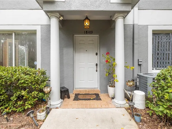 18103 Paradise Point Dr, Tampa, FL 33647