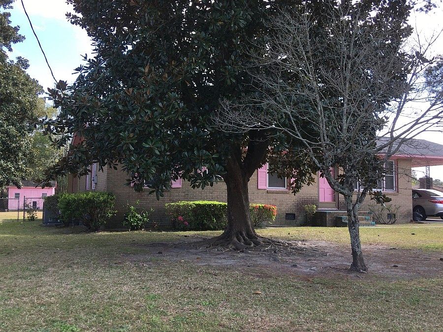 1st image of 1858 Dellwood Dr