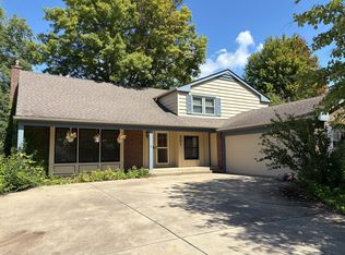 501 Ticonderoga Ln, Naperville, IL
