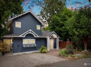 4606 SW Maple Way, Seattle, WA 98136