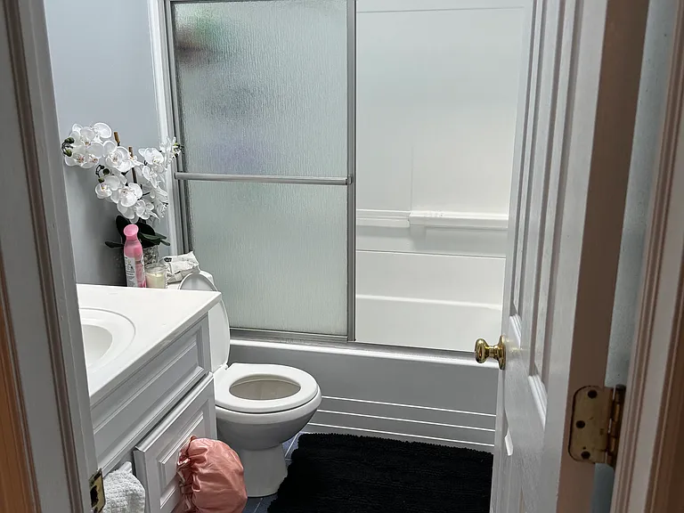 52 Front St #52 — Photo 17