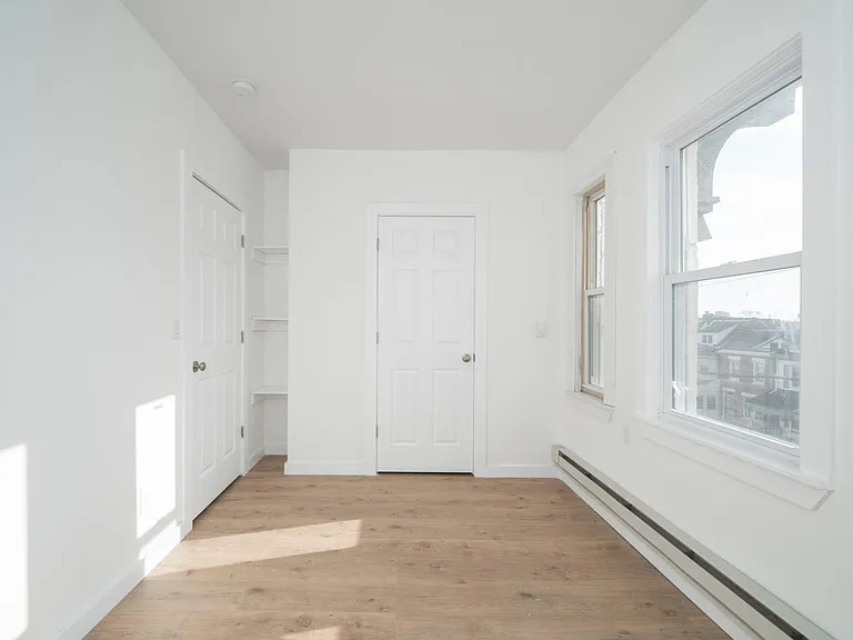 1617 Harrison St — Photo 18