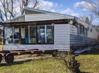 1935 Broad St, Albany, OH 45710