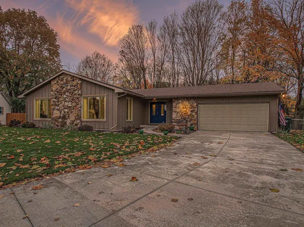 5223 Monticello Ct, South Bend, IN 46614
