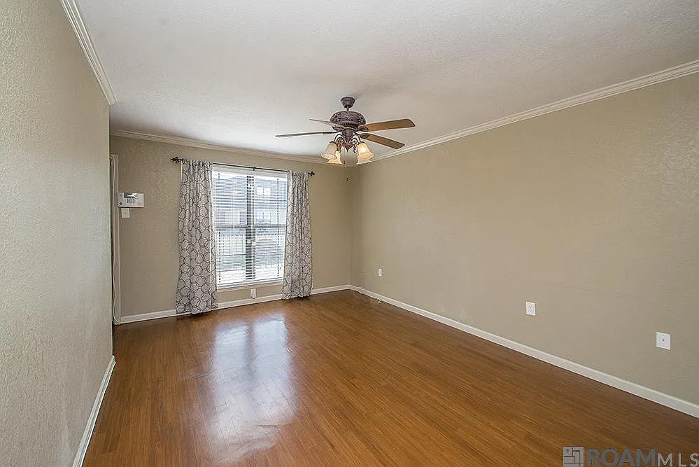 10280 W Winston Ave — Photo 4