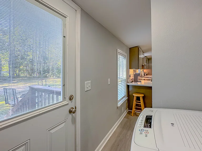 16957 Lake Christiana Ct — Photo 23