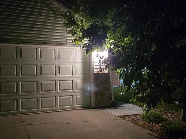 3345 38th St S, Moorhead, MN 56560