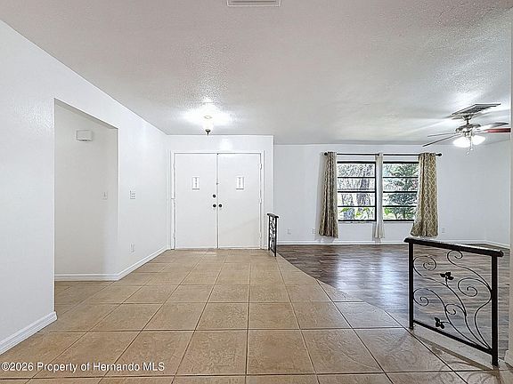 5th image of 6496 Jamaica Rd