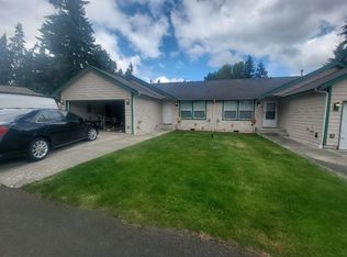 15808-15810 94th Avenue Ct E, Puyallup, WA 98375