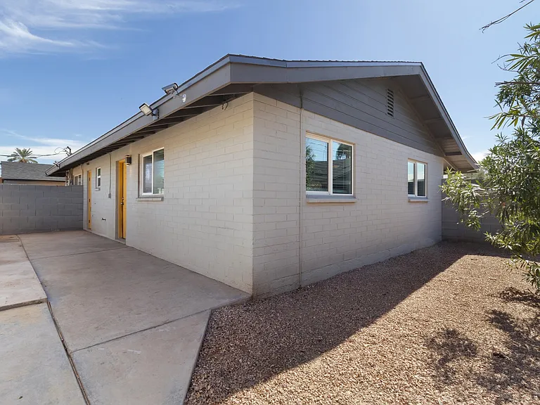 2612 W Pierson St #C — Photo 25