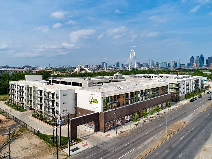 LTD West Commerce — Photo 24